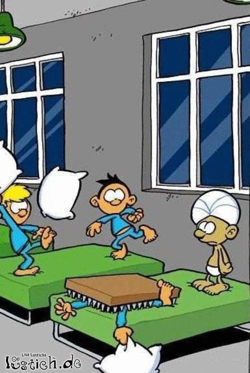 Kissenschlacht Bild lustich.de