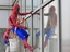 Spidermann als Fensterputzer